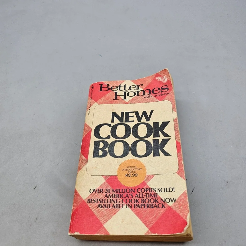 Vintage Better Homes and Gardens New Cook Book Gingham Paperback 1500 Recipes